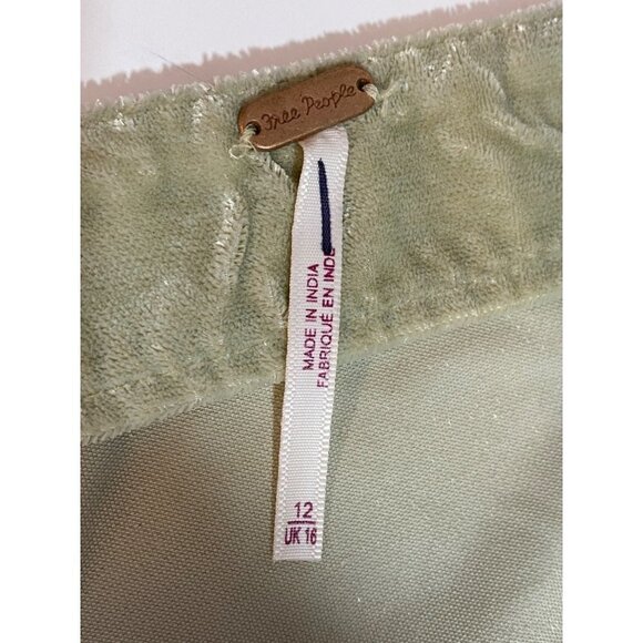 New Free People Beige Velvet Mini Skirt with Side Slant Slit Zip Up Women's 12 - Picture 4 of 8